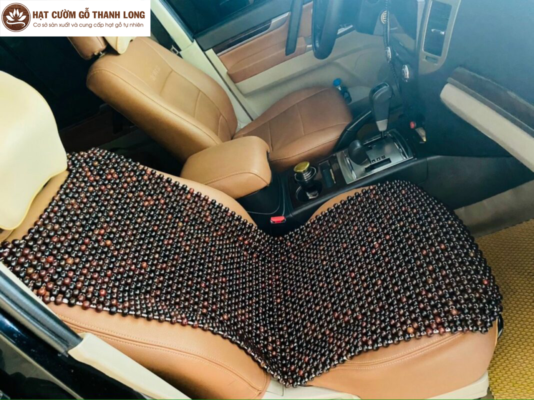 Lót ghế hạt gỗ