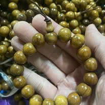 Vòng tay hạt gỗ tự nhiên cao cấp